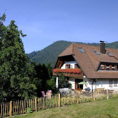 Schwarzwild - Ferienwohnung Und Ferienzimmer バイアースブロン エクステリア 写真