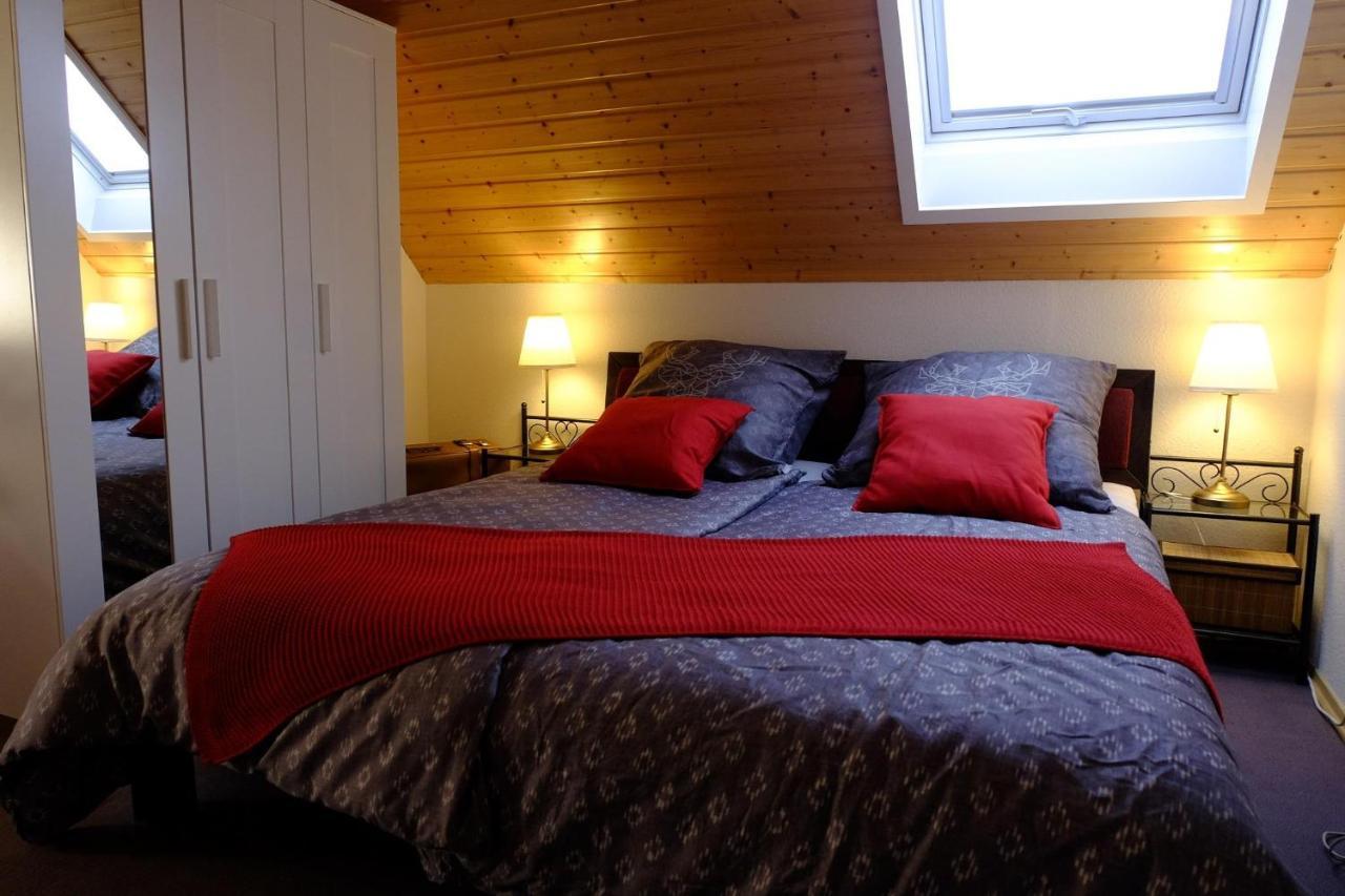 Schwarzwild - Ferienwohnung Und Ferienzimmer バイアースブロン エクステリア 写真