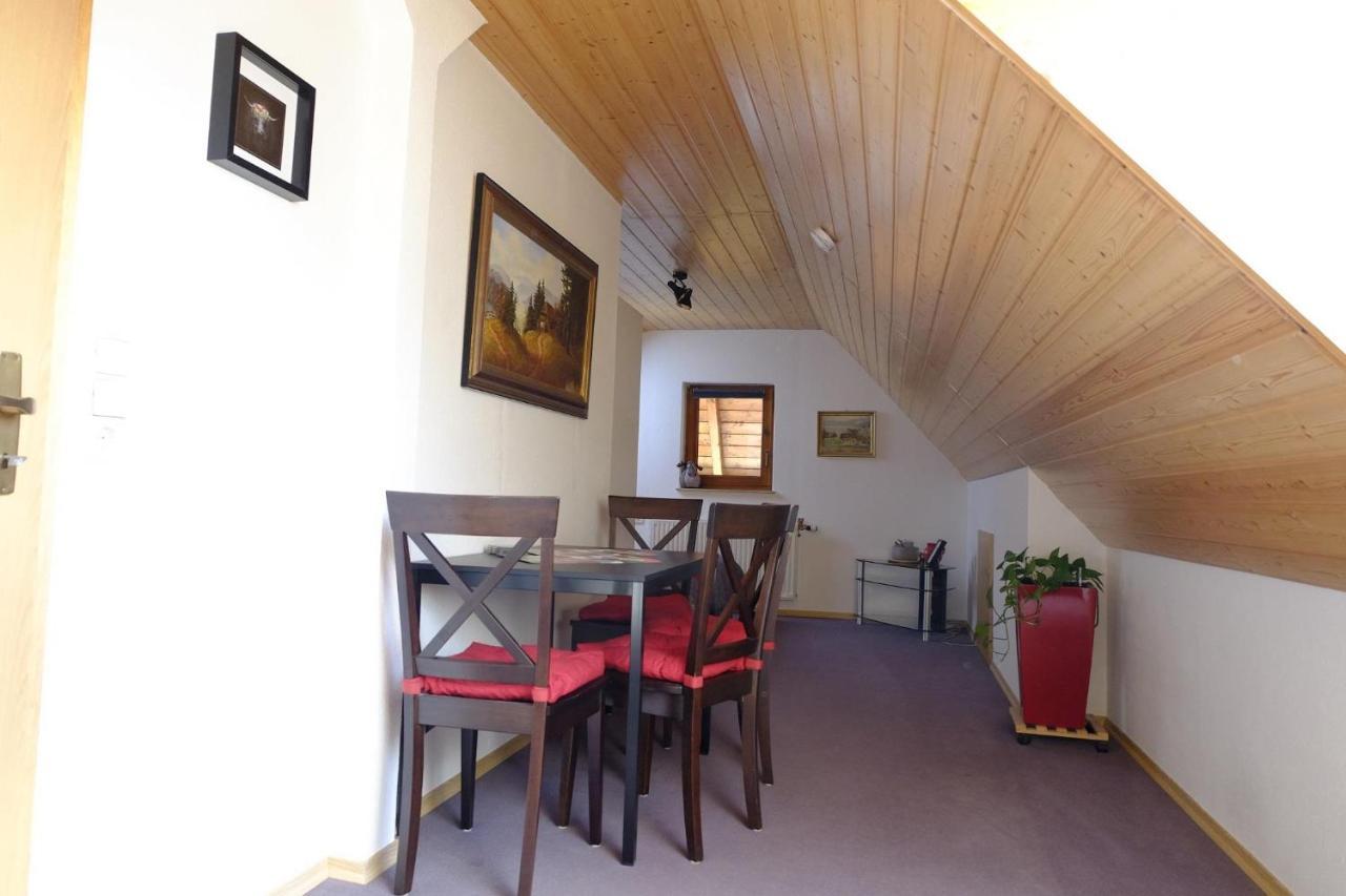 Schwarzwild - Ferienwohnung Und Ferienzimmer バイアースブロン エクステリア 写真