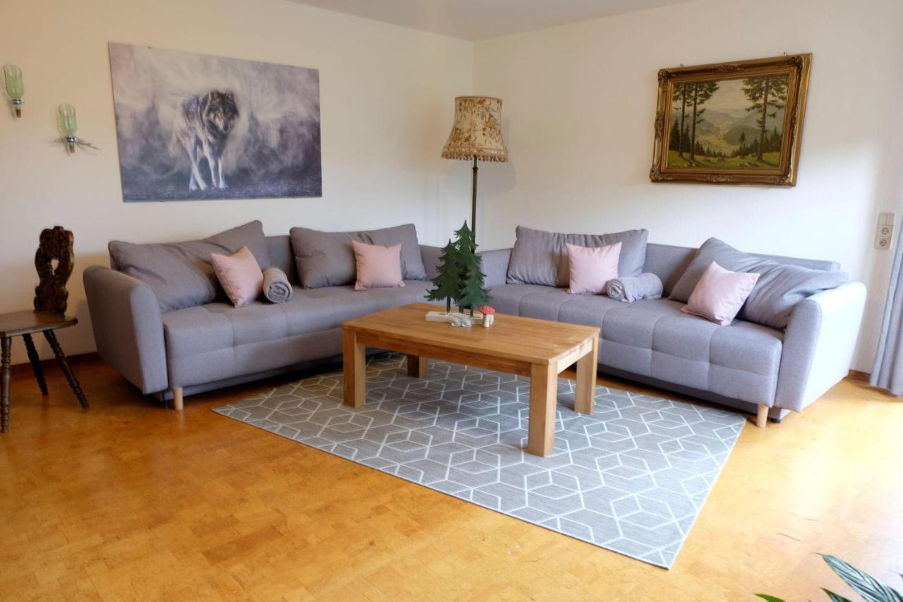 Schwarzwild - Ferienwohnung Und Ferienzimmer バイアースブロン エクステリア 写真