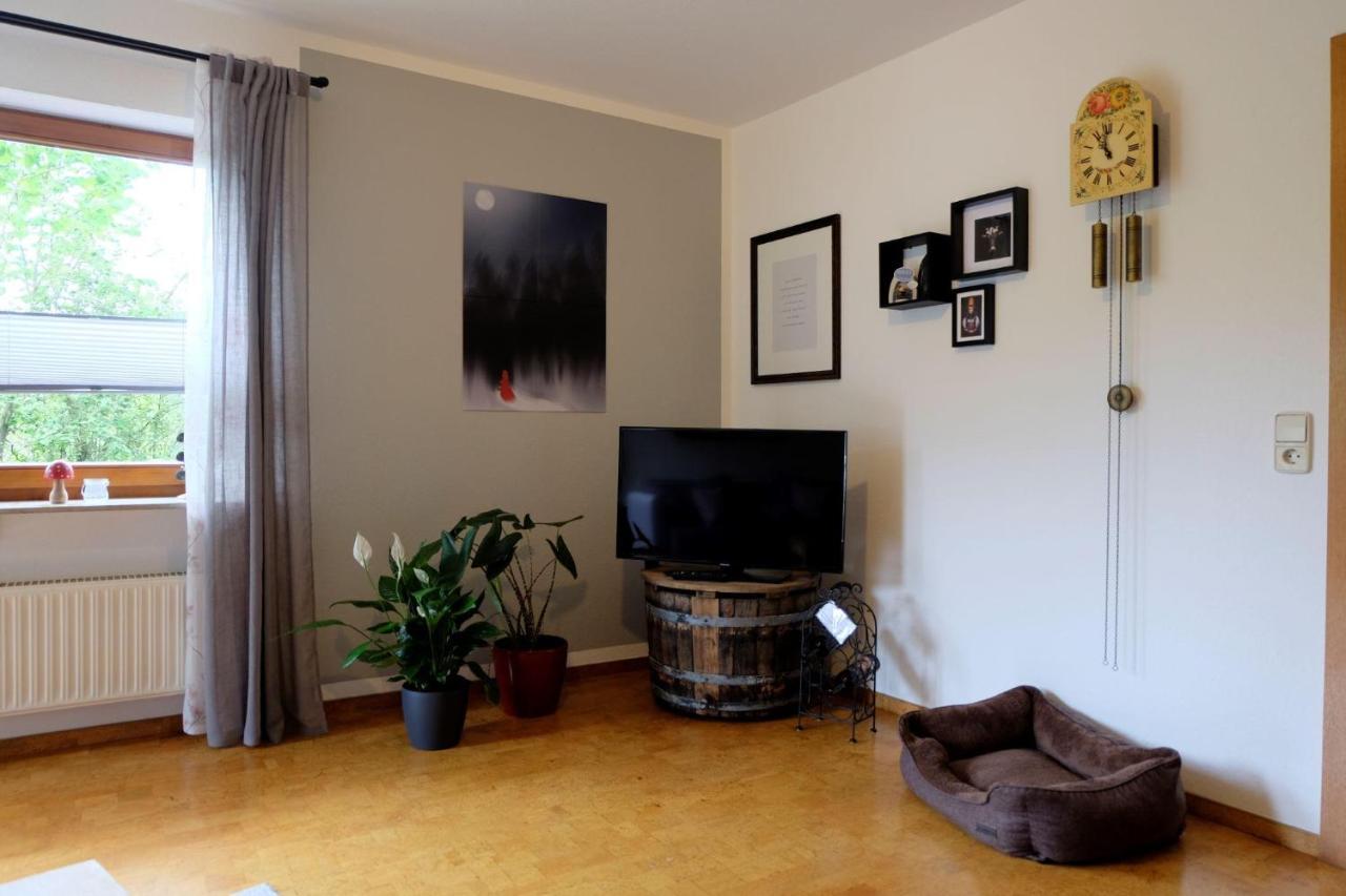 Schwarzwild - Ferienwohnung Und Ferienzimmer バイアースブロン エクステリア 写真